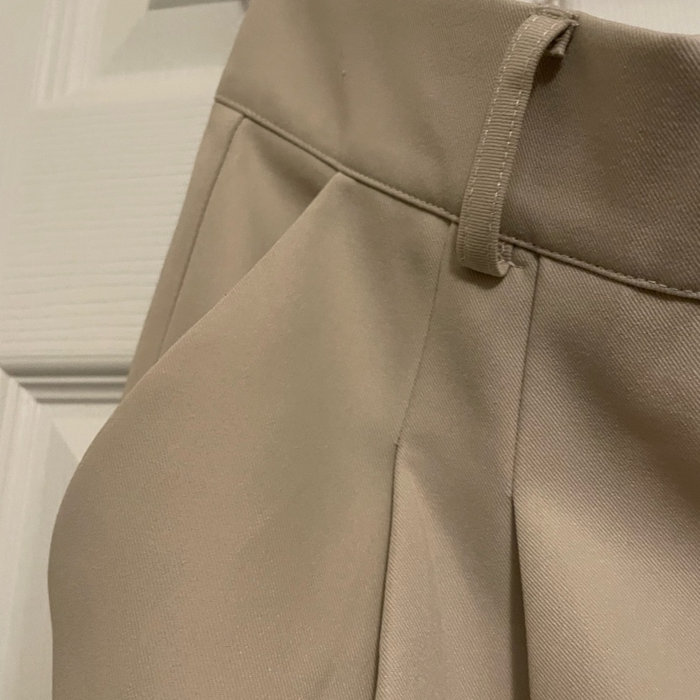 Wide-Leg Cream Dress Pants with Front Pleats - Picture 6 of 7